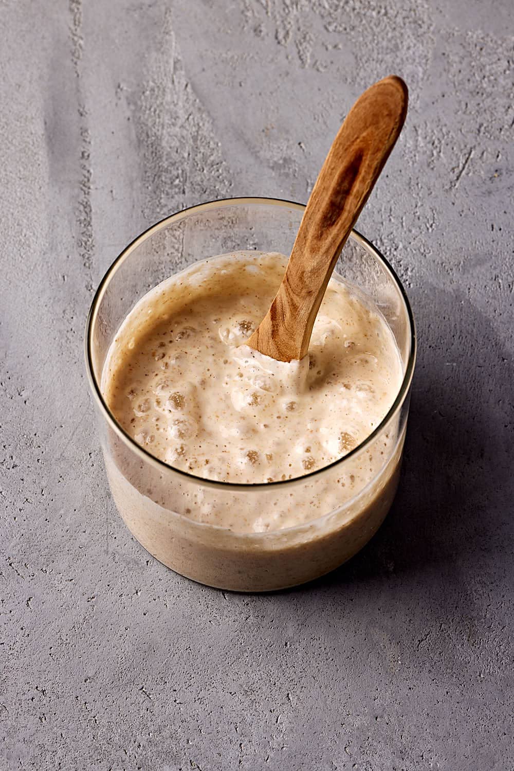 Sauerteig ansetzen für Anfänger – mit Schritt-für-Schritt-Anleitung