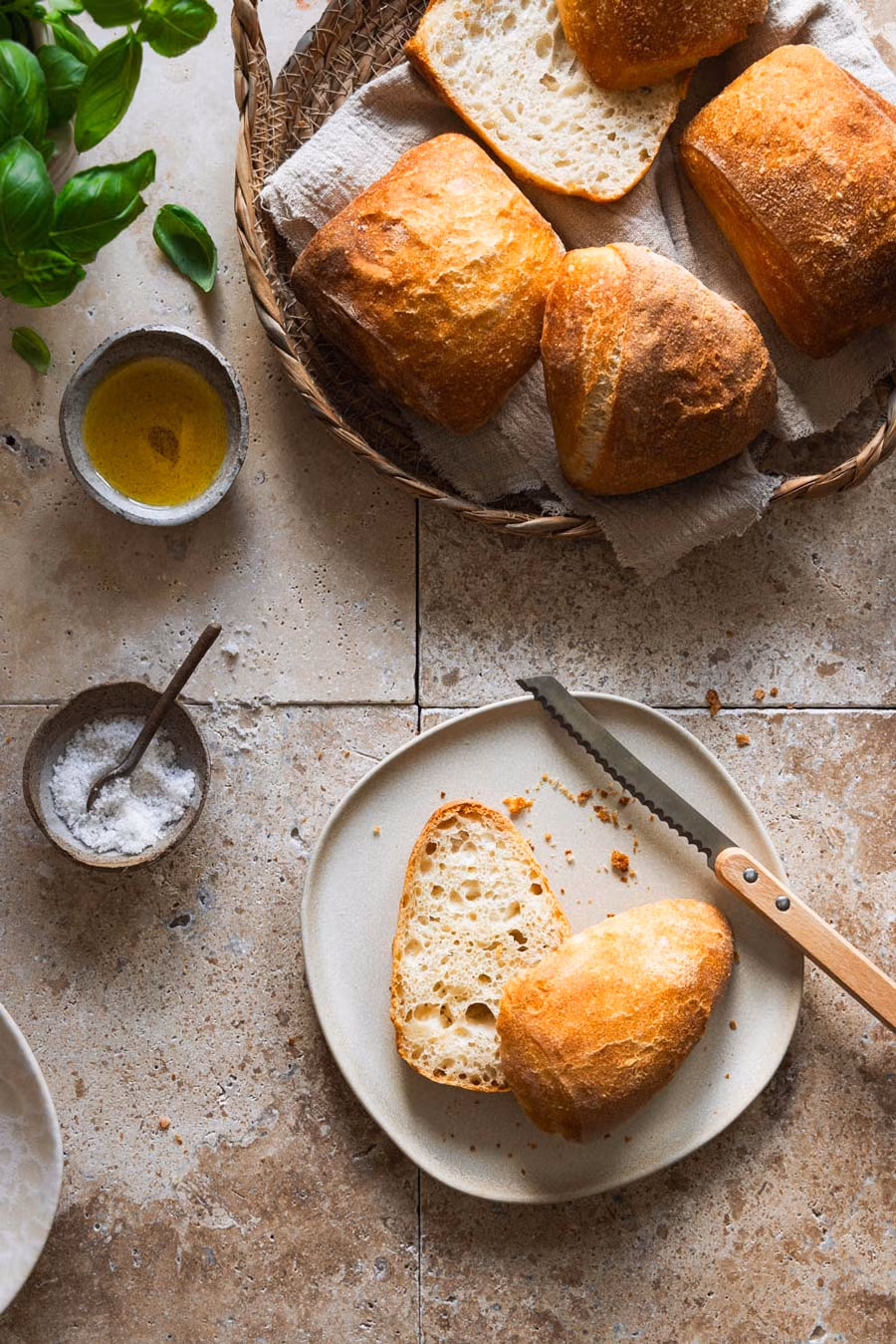 Einfache Ciabatta-Brötchen über Nacht