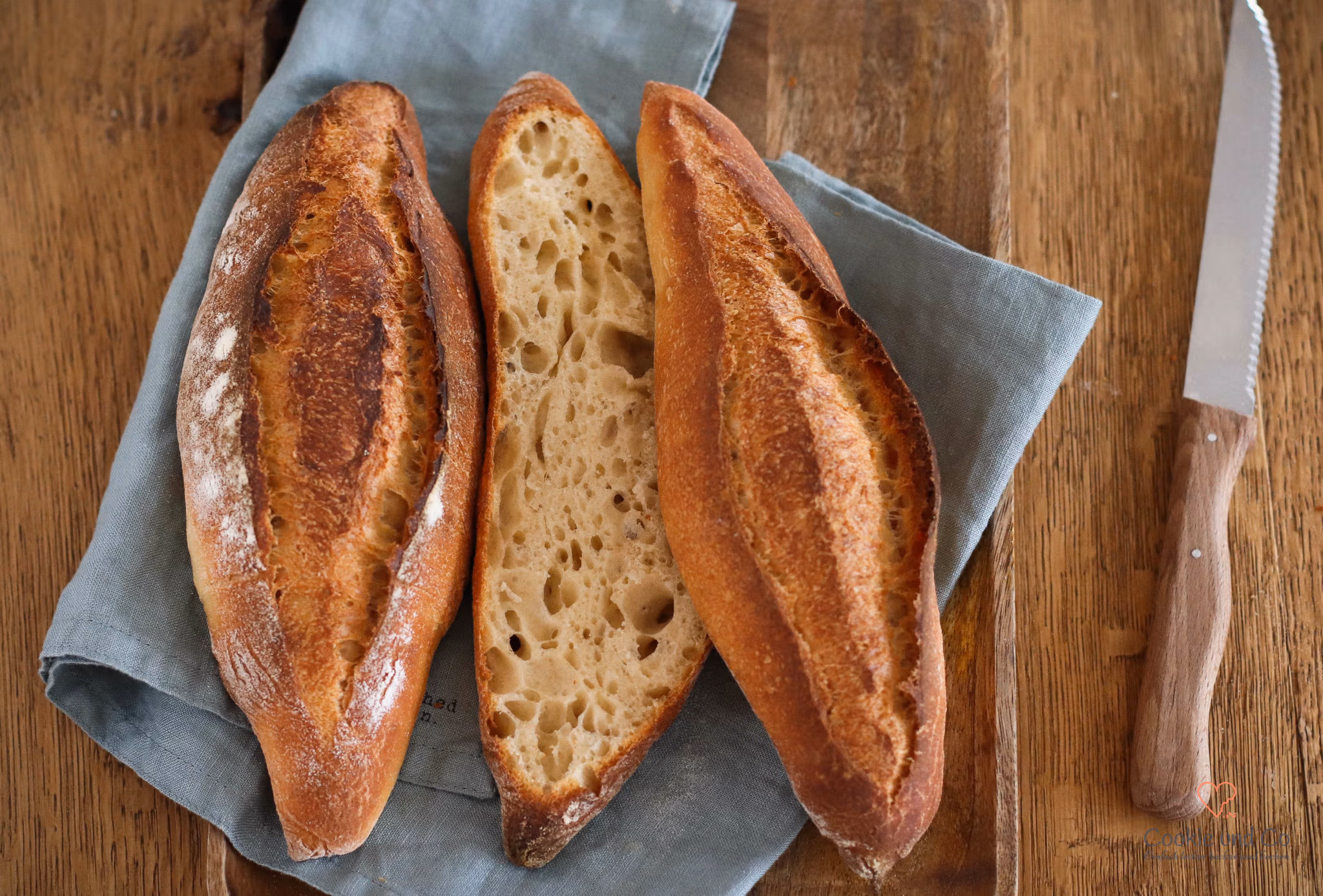 Rustikale Baguette-Brötchen