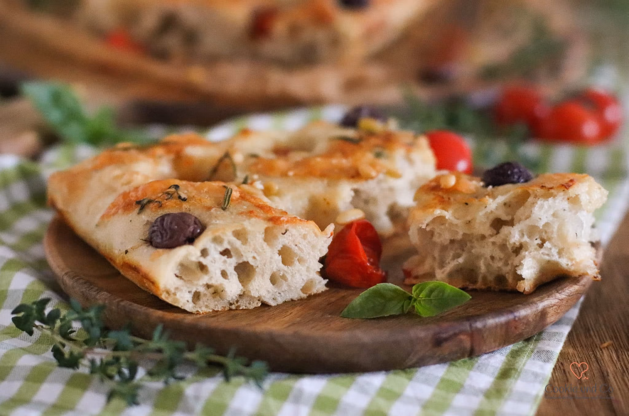 Focaccia mit Tomaten und Lievito Madre