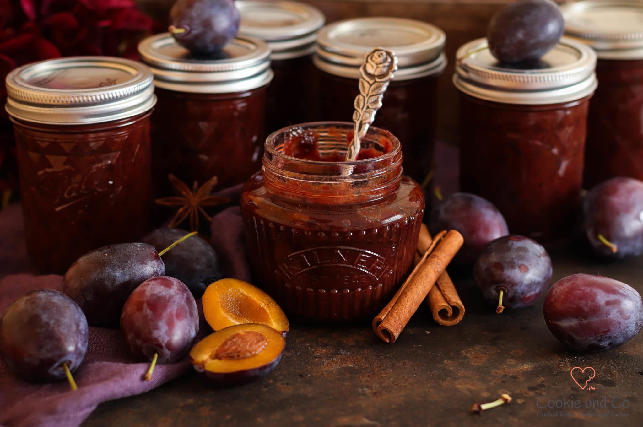 Pflaumenmus aus dem Backofen (Zwetschgenmus/Powidl)