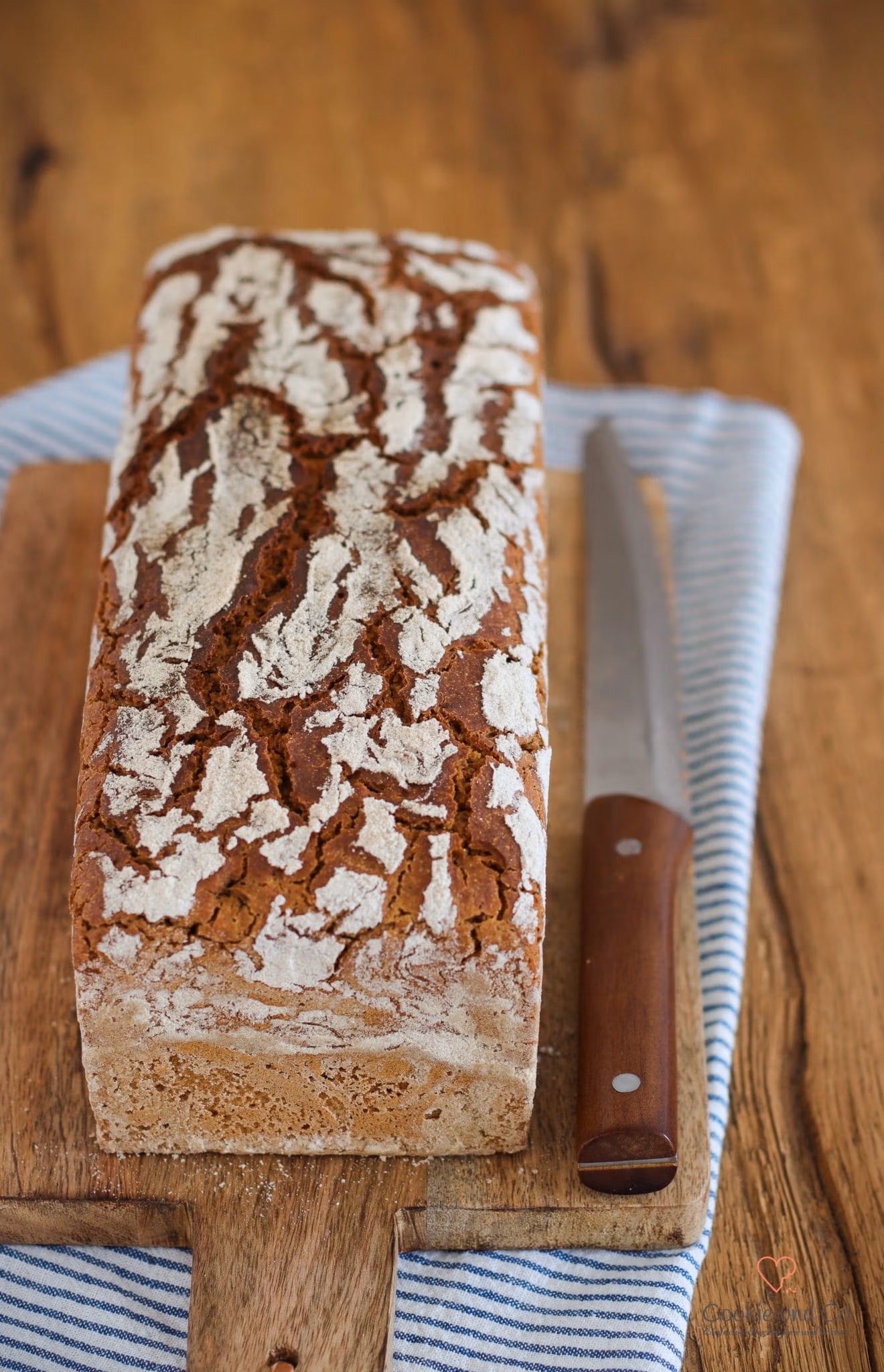 Rustikales Landbrot (Bauernbrot)