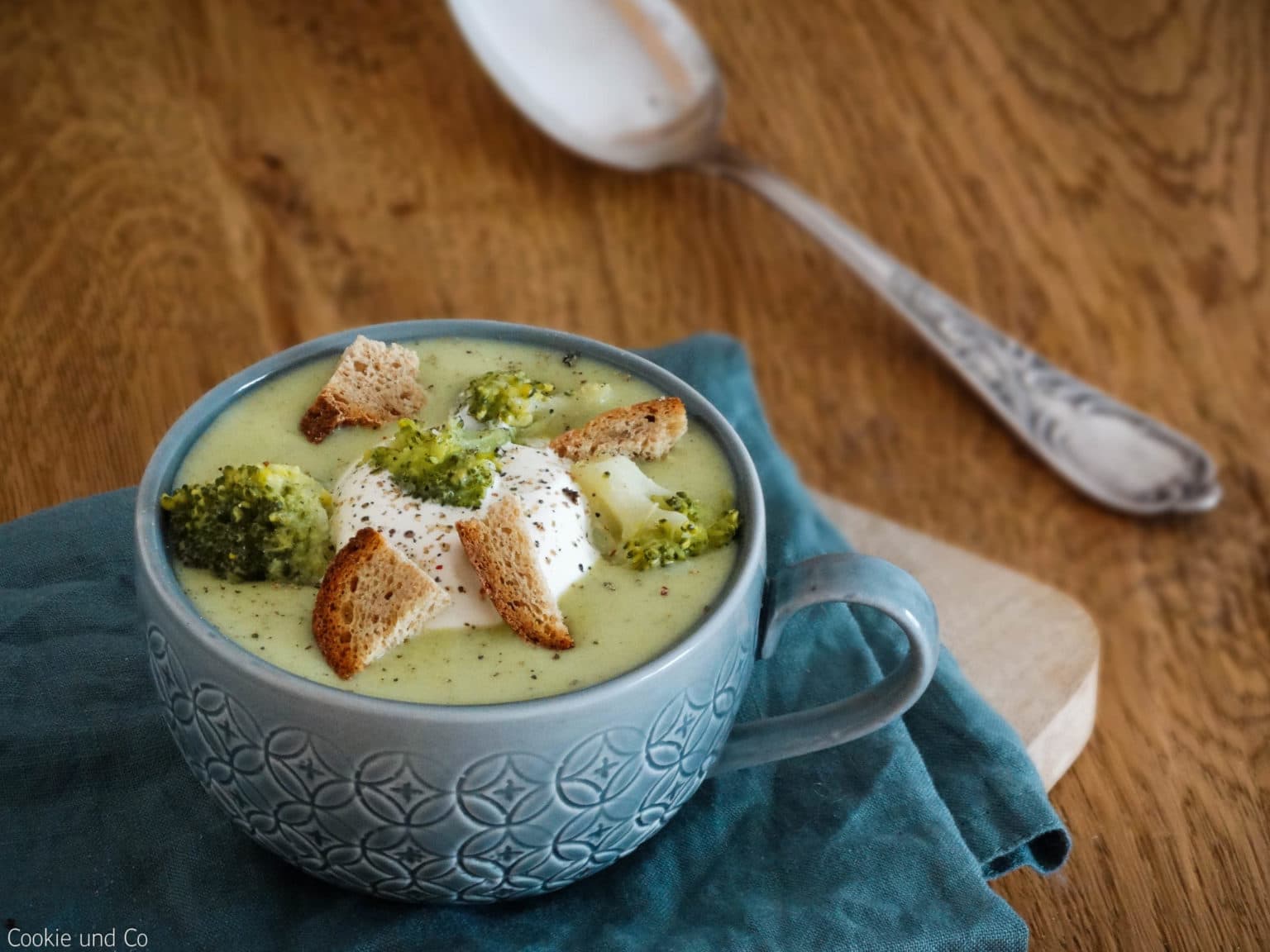 Schnelle Broccoli-Kartoffel Cremesuppe
