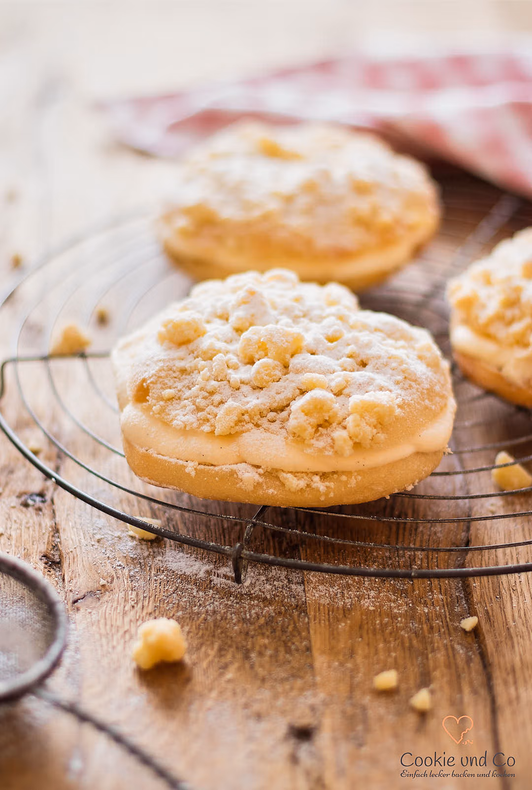Streuseltaler mit Pudding – mein liebstes Rezept wie vom Bäcker