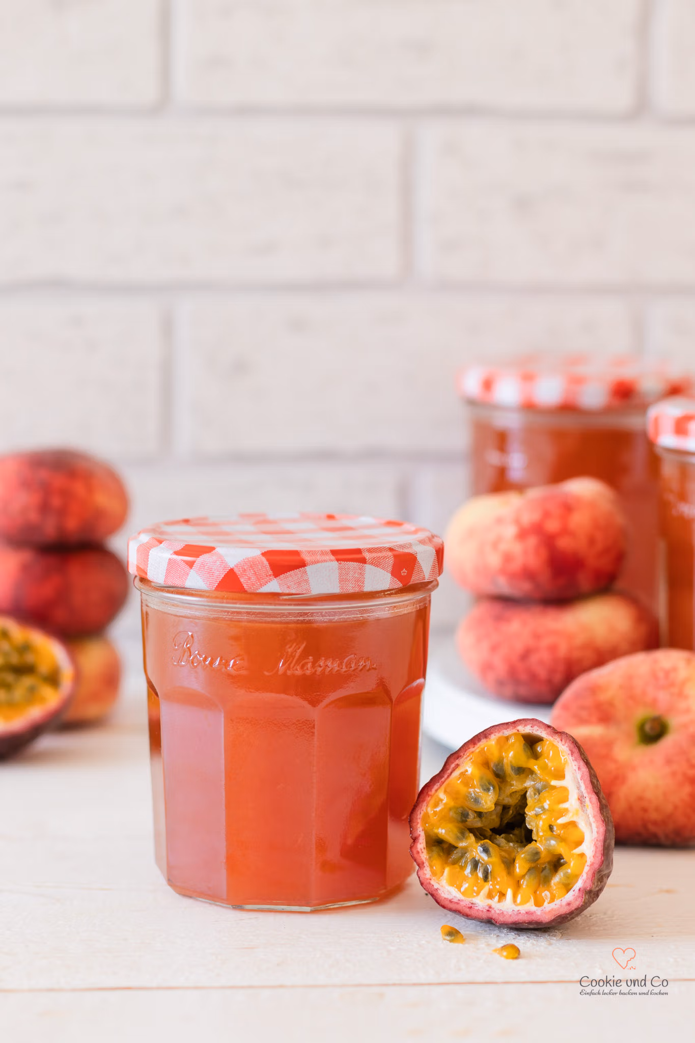 Pfirsich-Maracuja-Marmelade selber machen: Einfaches Rezept