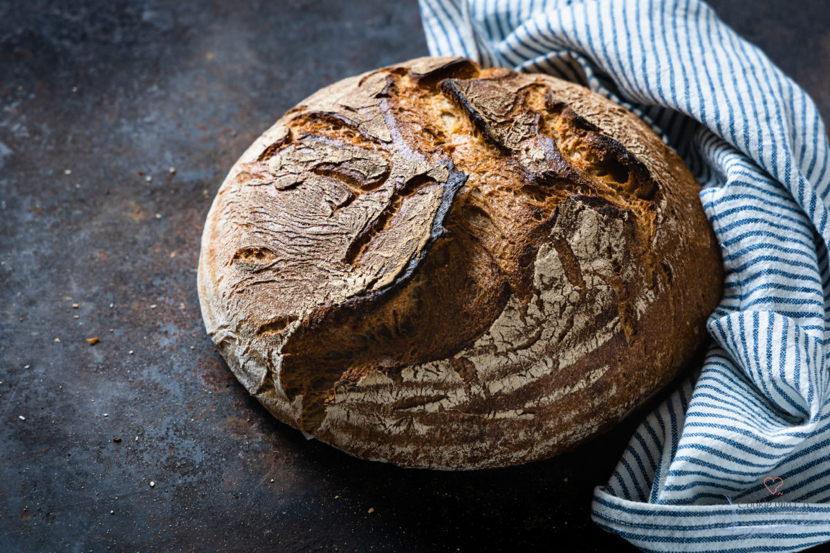 Mischbrot mit Sauerteig 