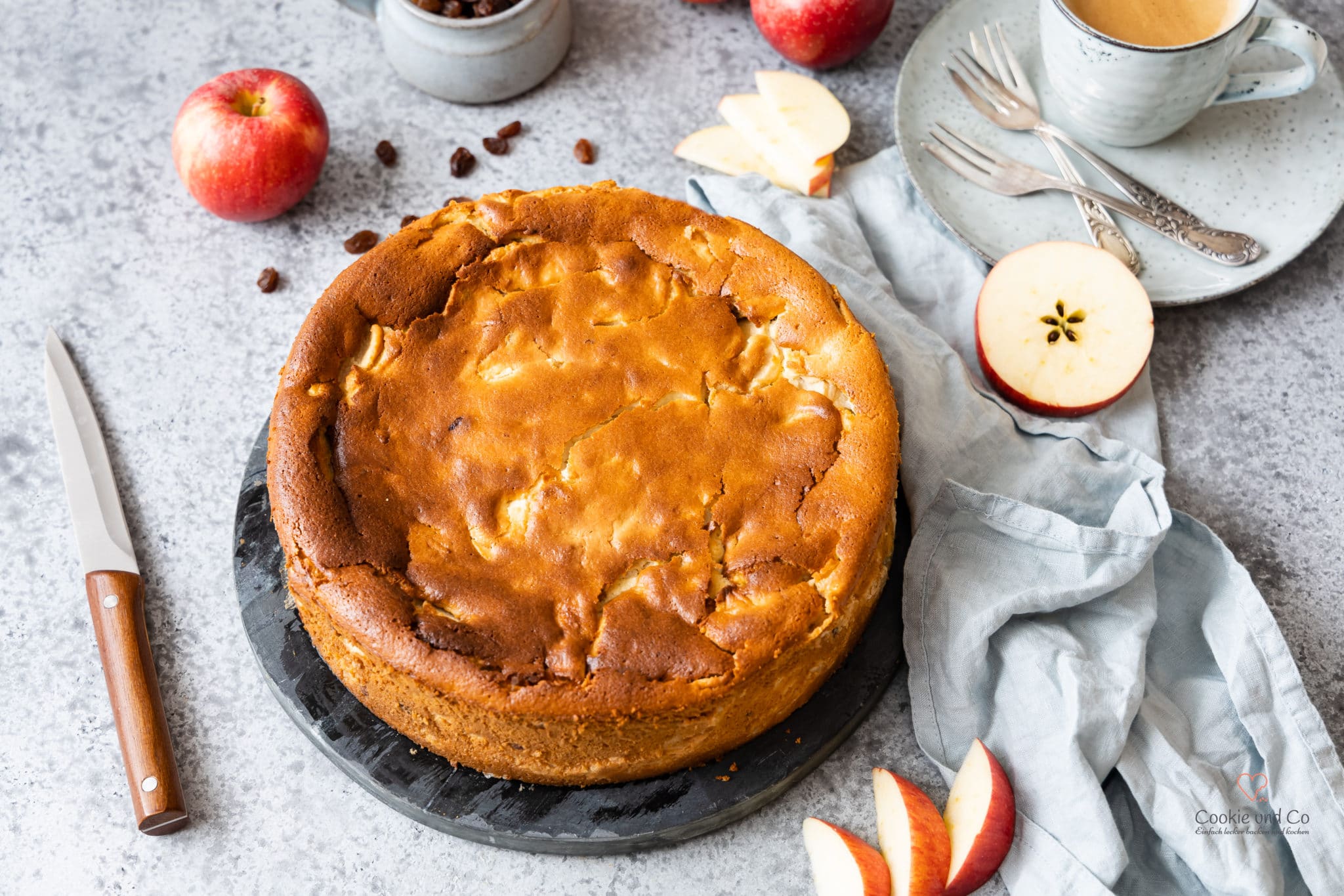 Oma's Apfel-Quark-Kuchen mit Grieß (ohne Boden)