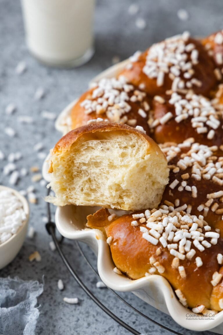 Milchzwerge (fluffige Milchbrötchen)