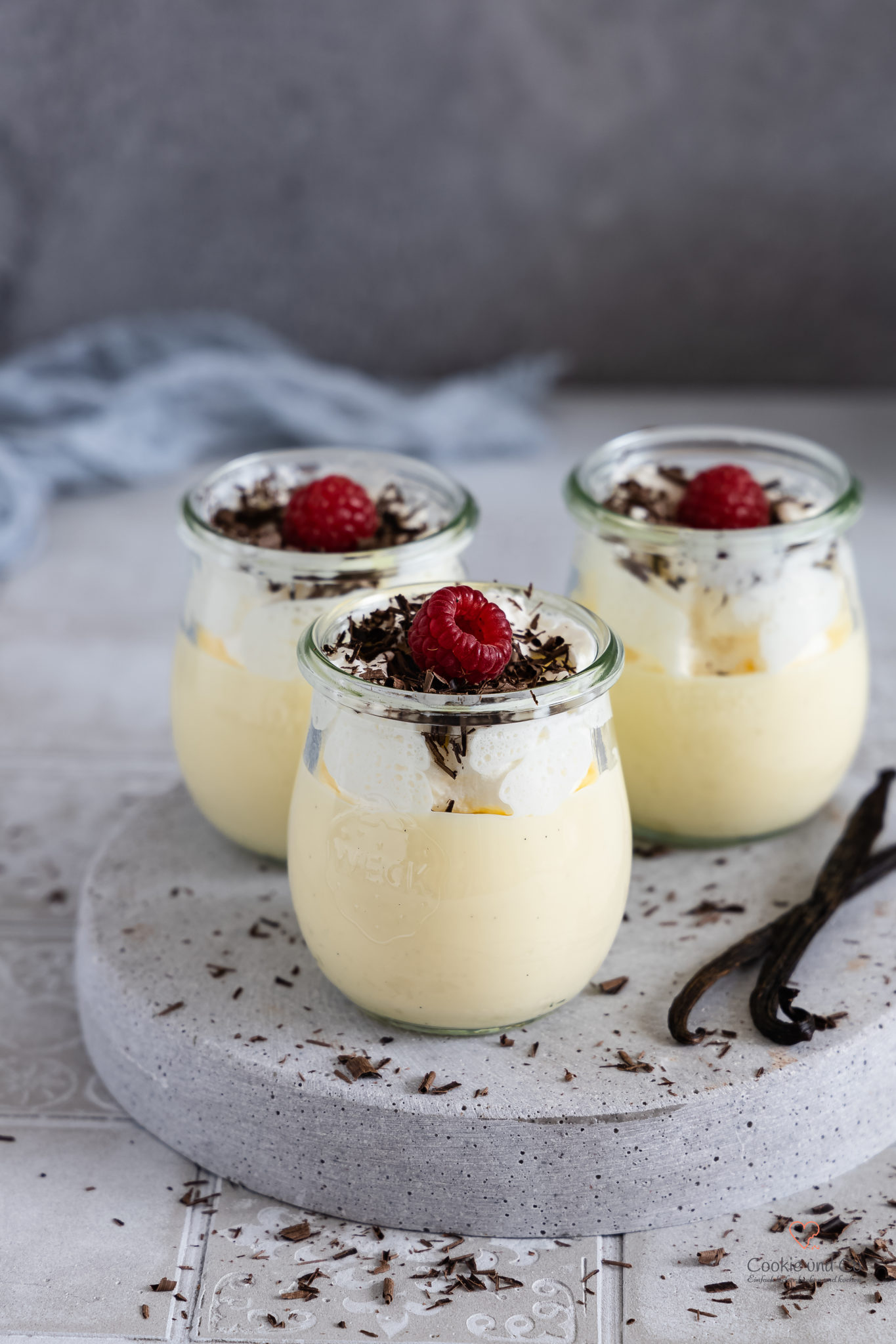 Schnelles Eierlikör Dessert mit weißer Schokolade