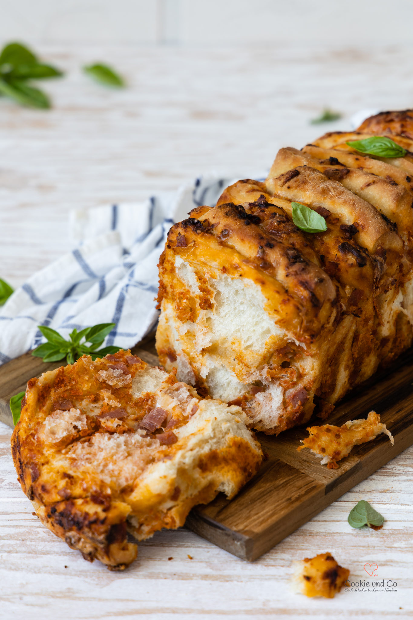 Pizza Zupfbrot (Pull Apart Bread)