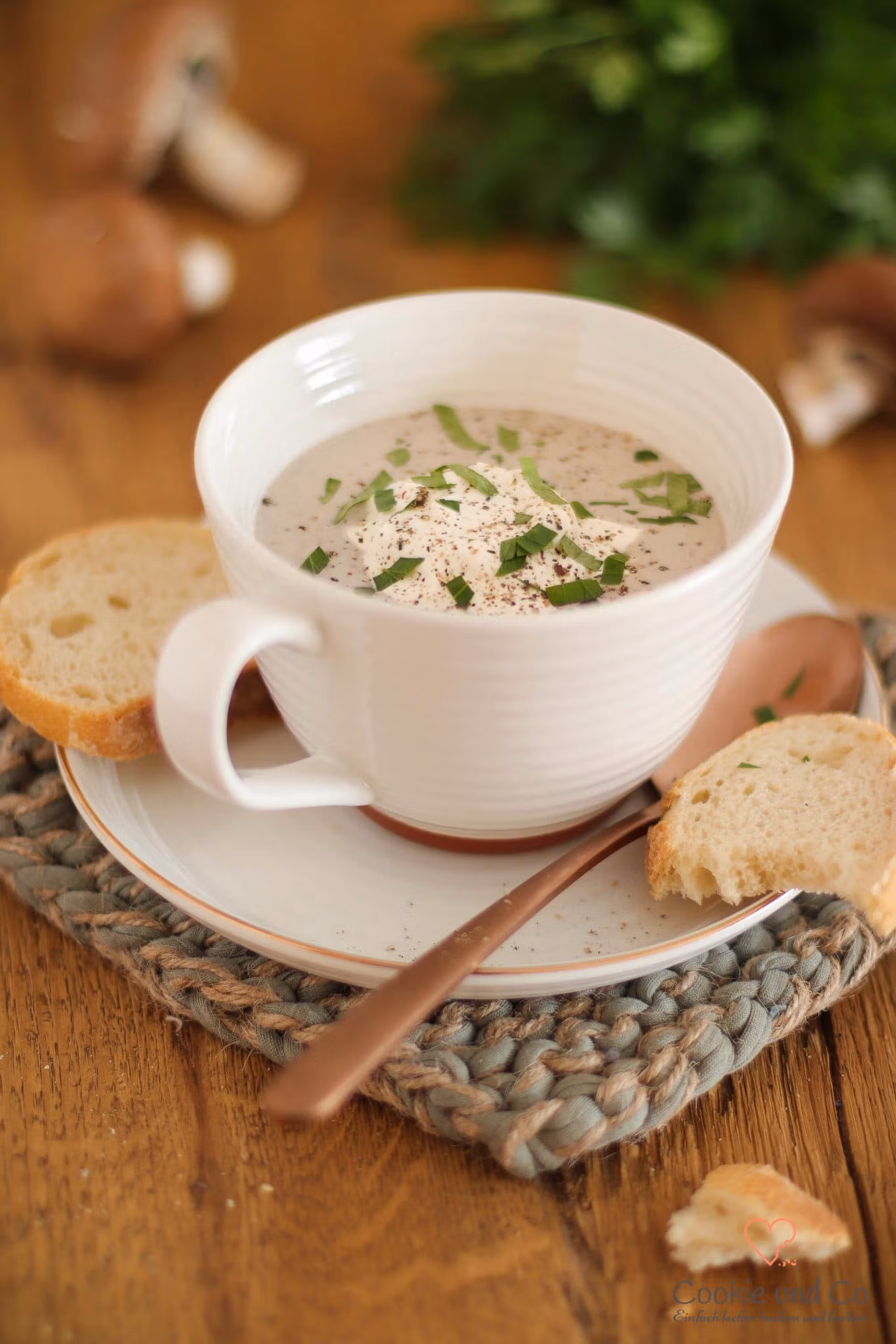 Schnelle Champignon-Rahmsuppe