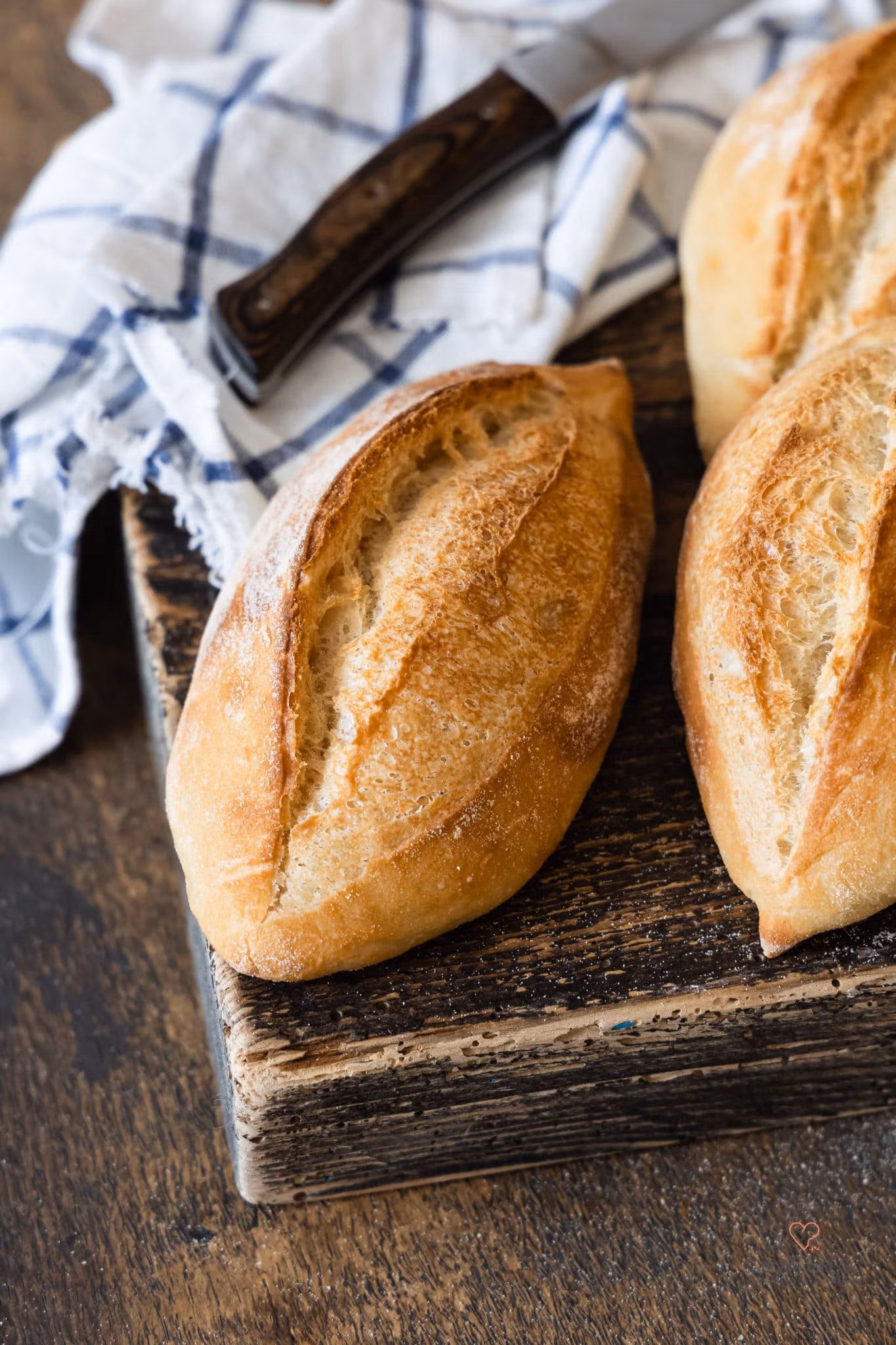 Einfache Dinkelbrötchen über Nacht