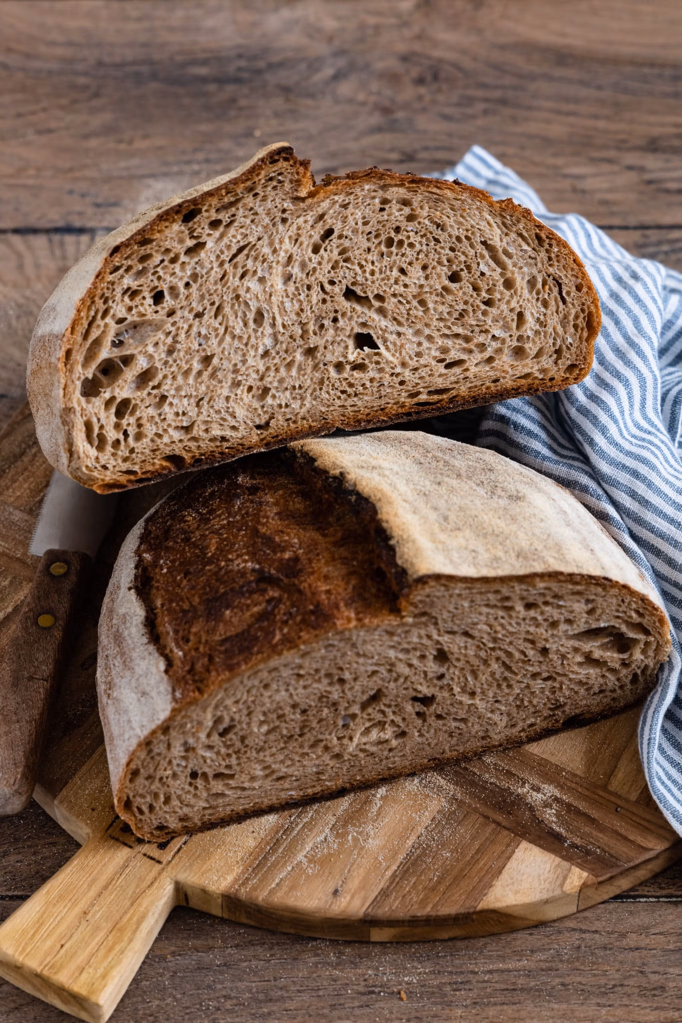 Rustikales Auffrischbrot für Sauerteigreste "Jule 2.0"