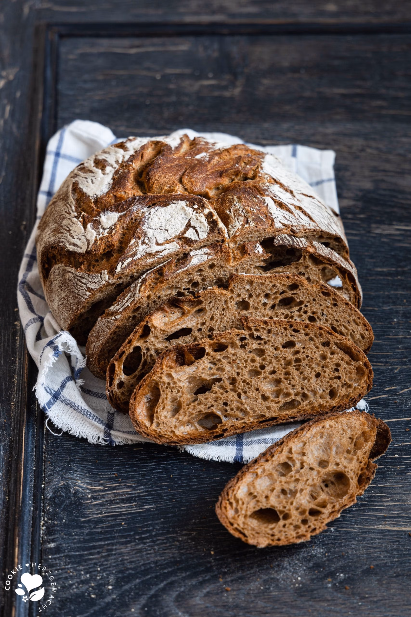 Weizenvollkornkruste: einfaches Vollkornbrot über nacht