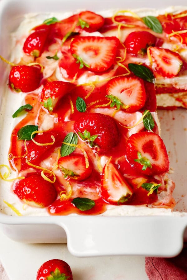 Erdbeer-Tiramisu mit Mascarpone &amp; Quark (ohne Ei) 🍓