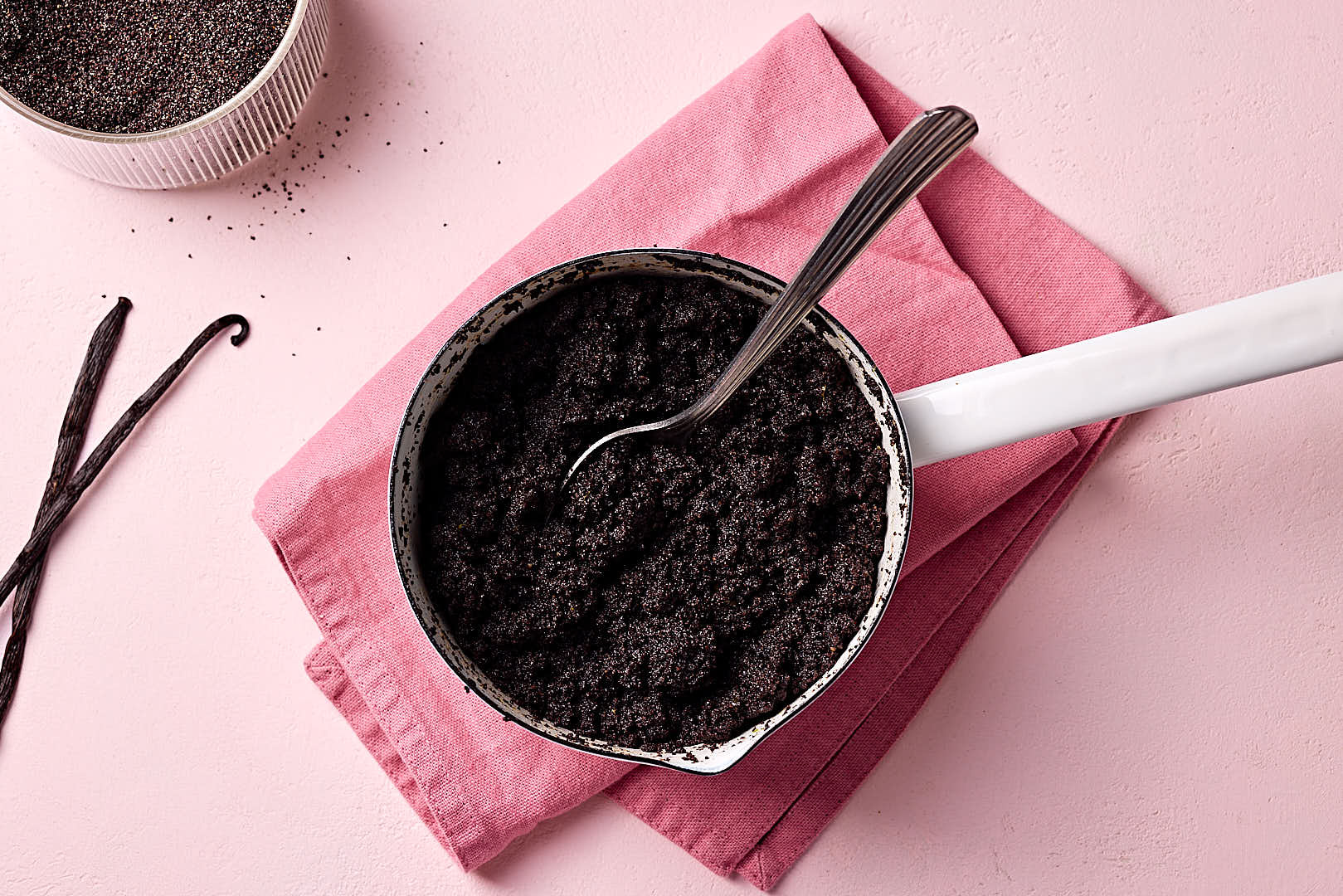 Mohnback selber machen: Das saftige Grundrezept für Mohnfüllung